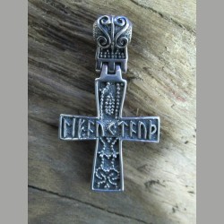 Kreuz mit Runenschrift